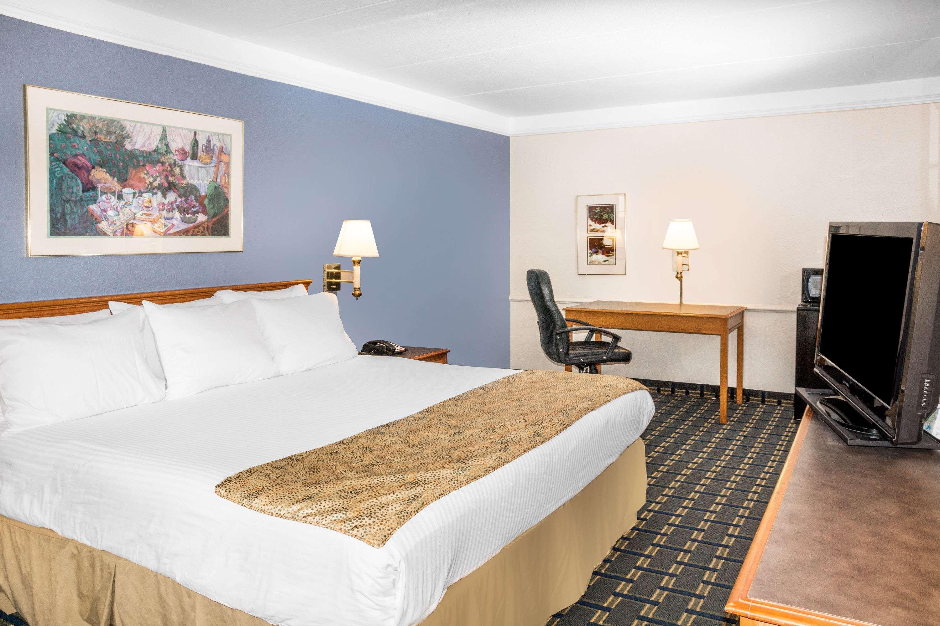 Days Inn By Wyndham Houston Exterior foto